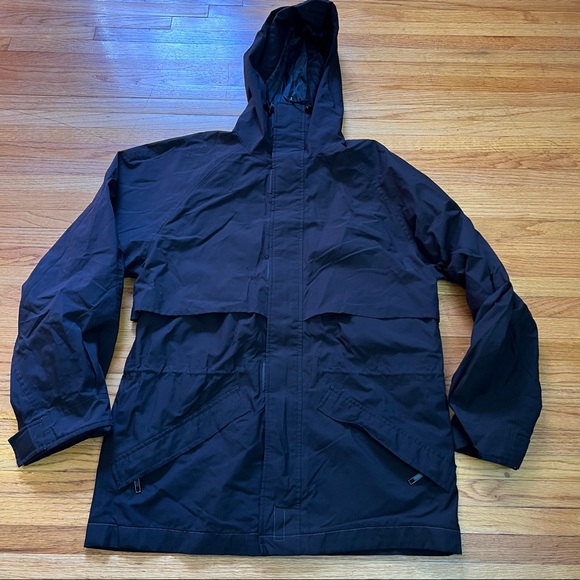 Eddie Bauer Small Gore-Tex Hooded Rain Coat Black Waterproof Light Vented - Picture 1 of 9